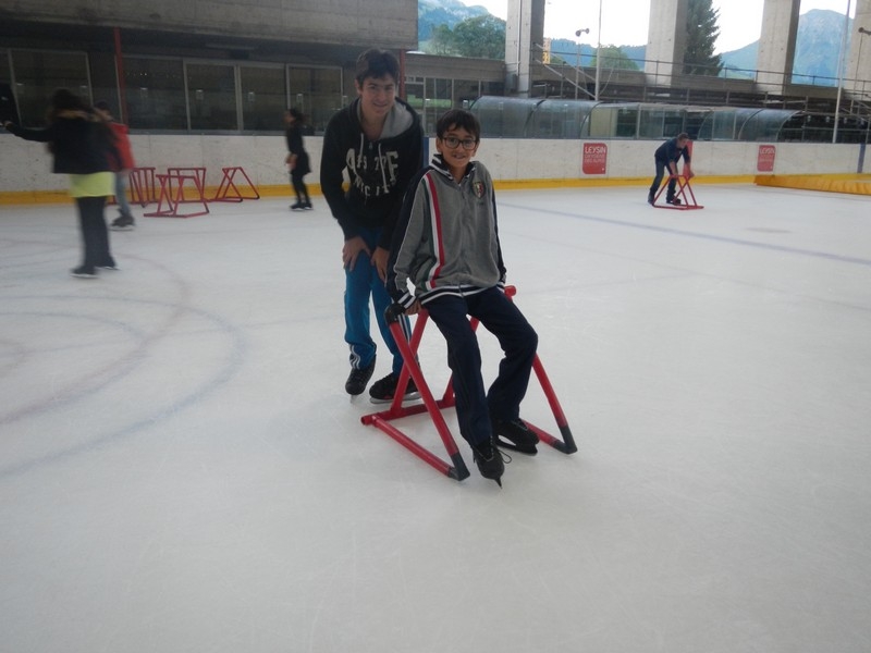 Village Camps International Summer Camp Leysin, Switzerland 2025-08-09 https://www.villagecamps.com/journals_admin/images/706-12-ice skatin (34).jpg